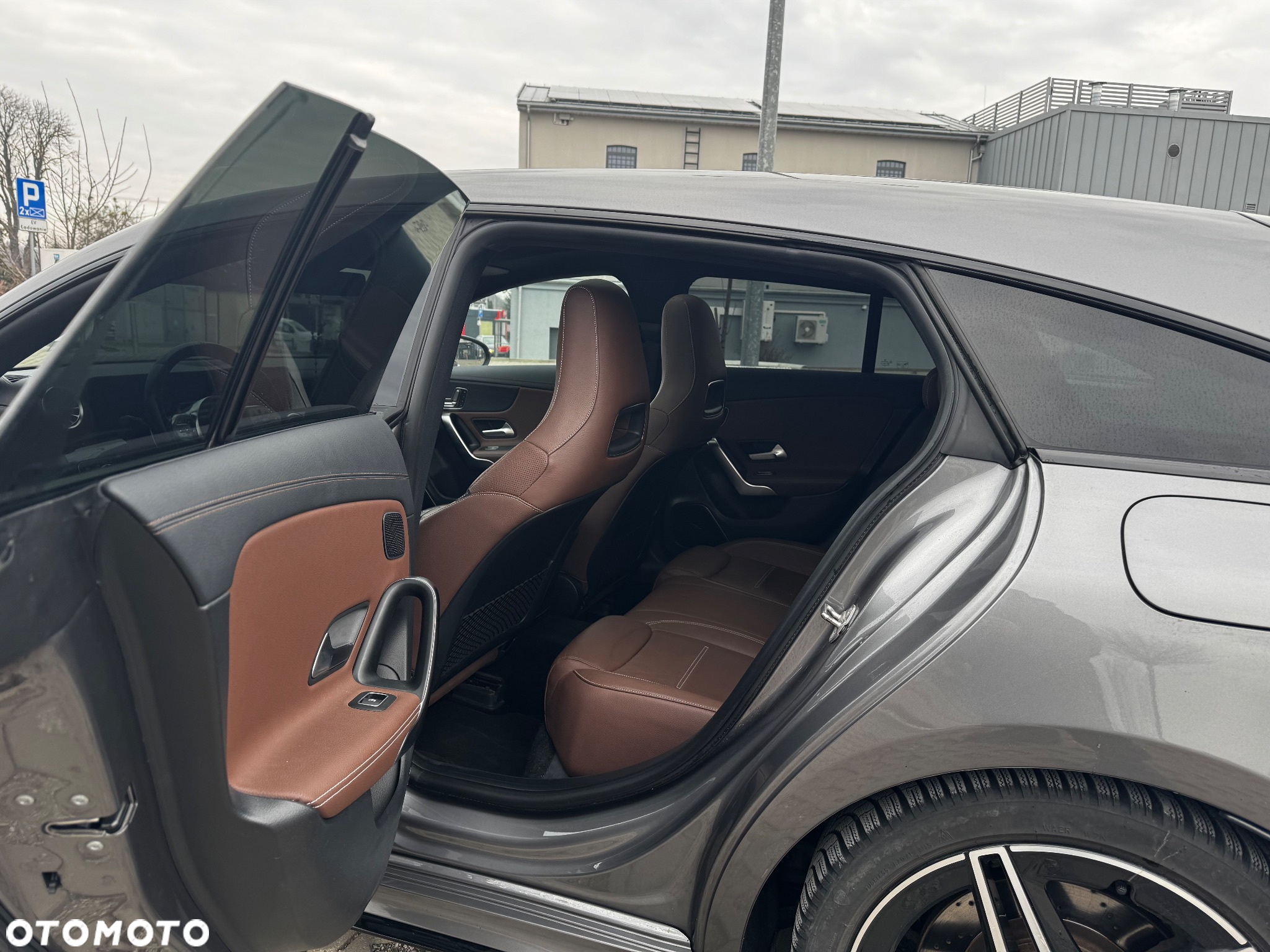 Mercedes-Benz CLA AMG 35 4-Matic 7G-DCT - 6