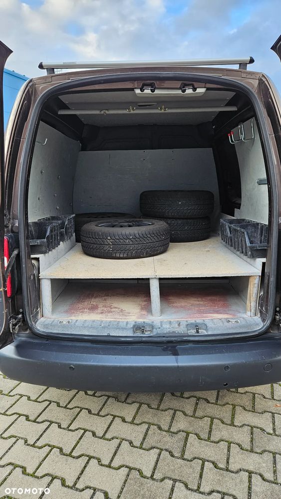 Volkswagen Caddy - 13
