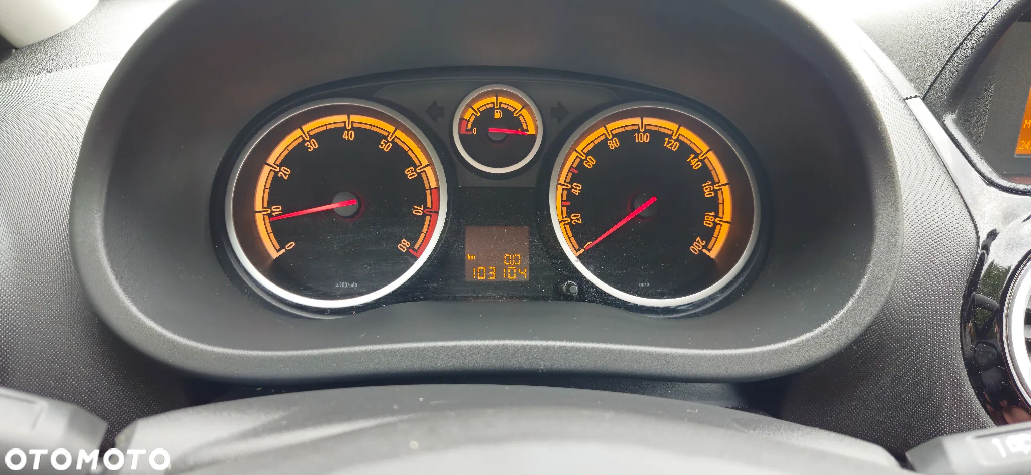 Opel Corsa - 13