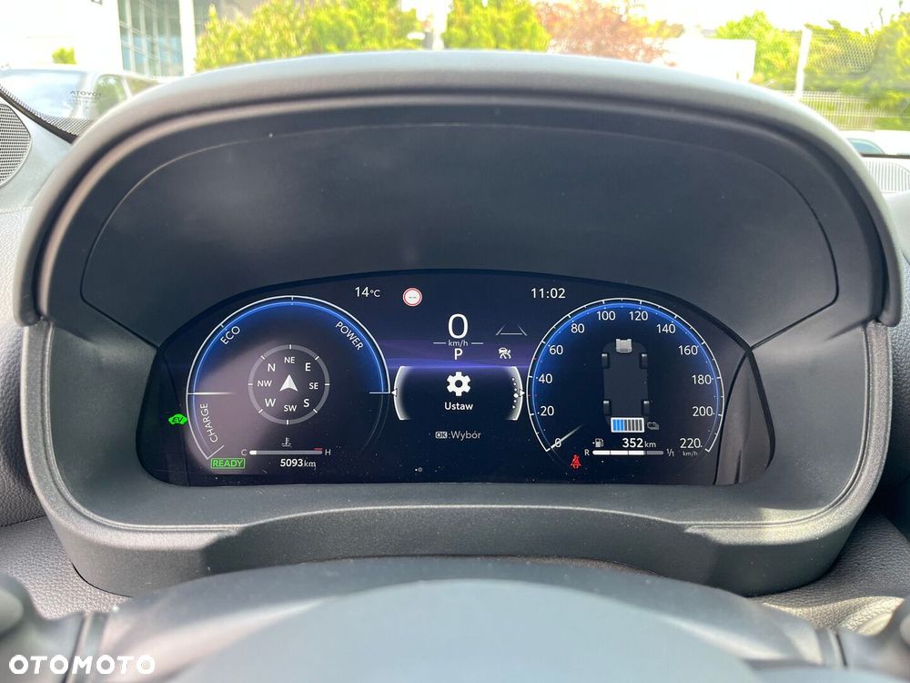 Toyota Yaris Cross - 12