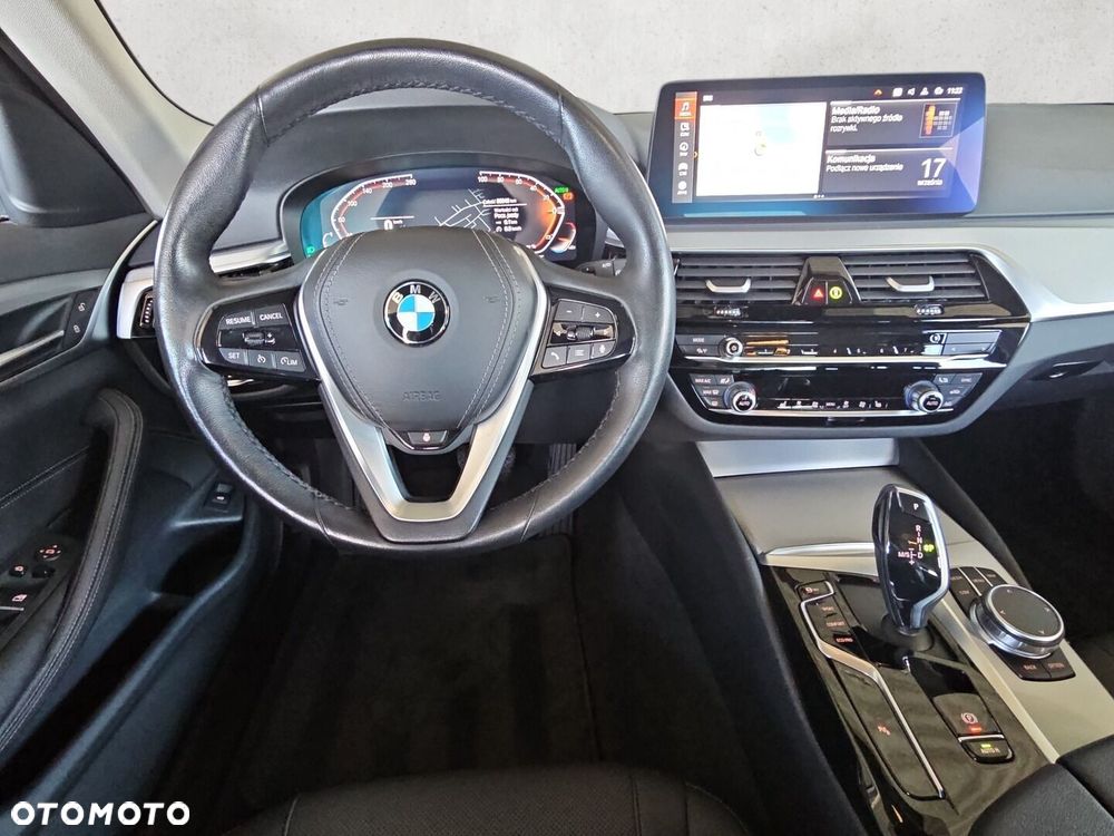 BMW Seria 5 - 17