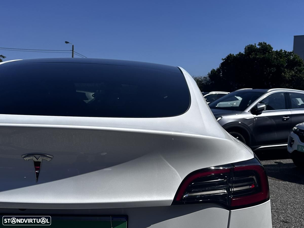 Tesla Model Y Long Range Tração Integral - 11
