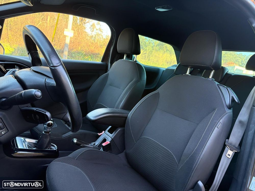 Citroën DS3 1.6 e-HDi So Chic - 15