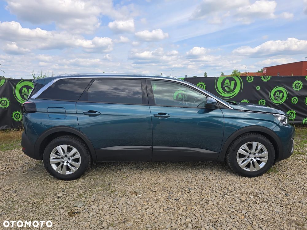 Peugeot 5008 - 4