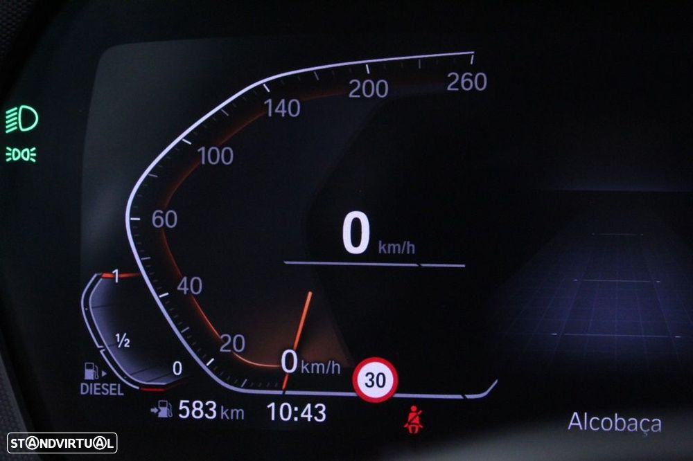 BMW 116 d Pack Desportivo M Auto - 27