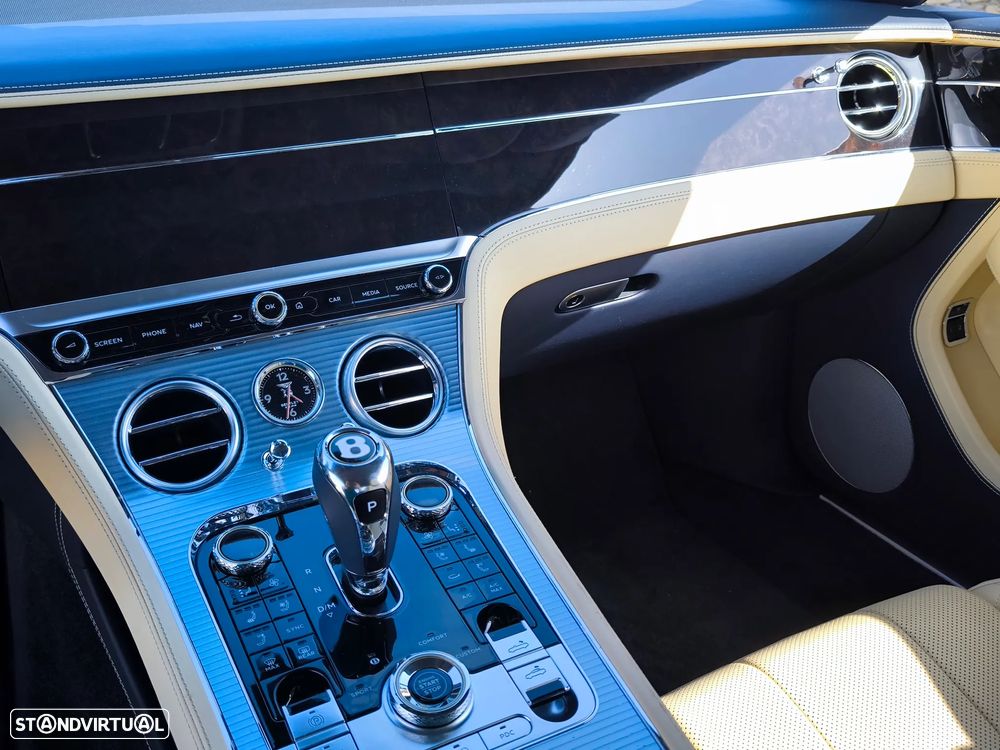 Bentley Continental Cabrio V8 - 13