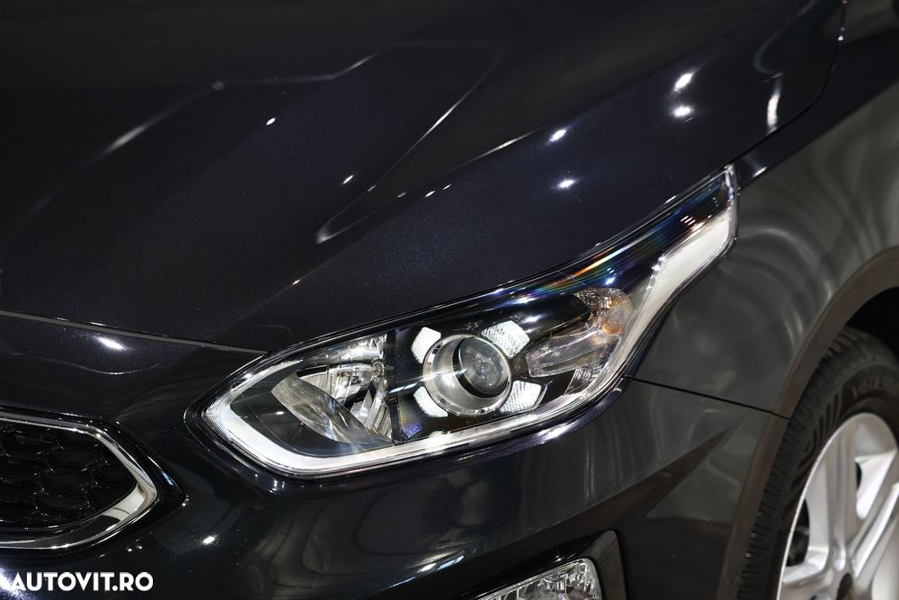 Kia Ceed - 34