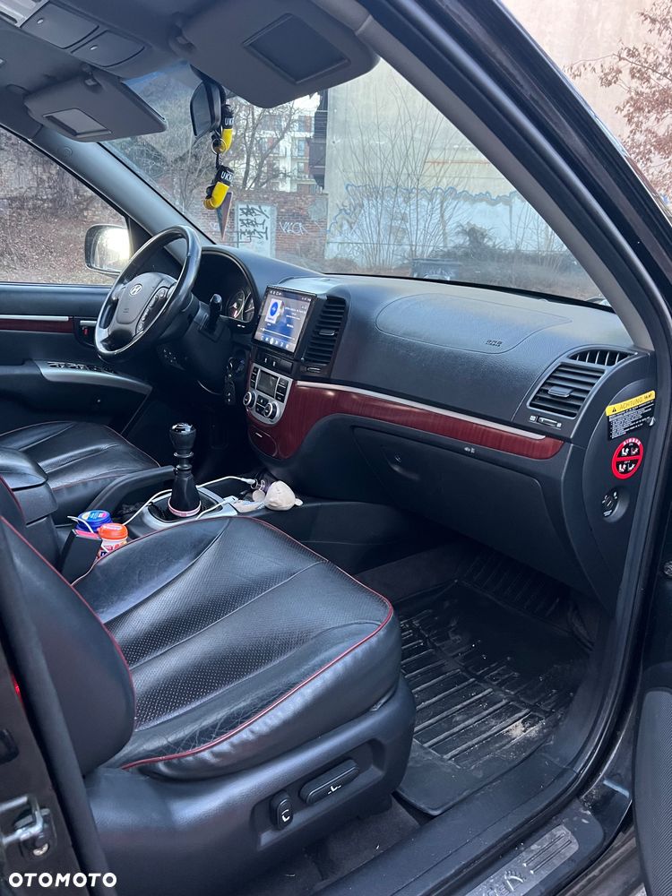 Hyundai Santa Fe - 12