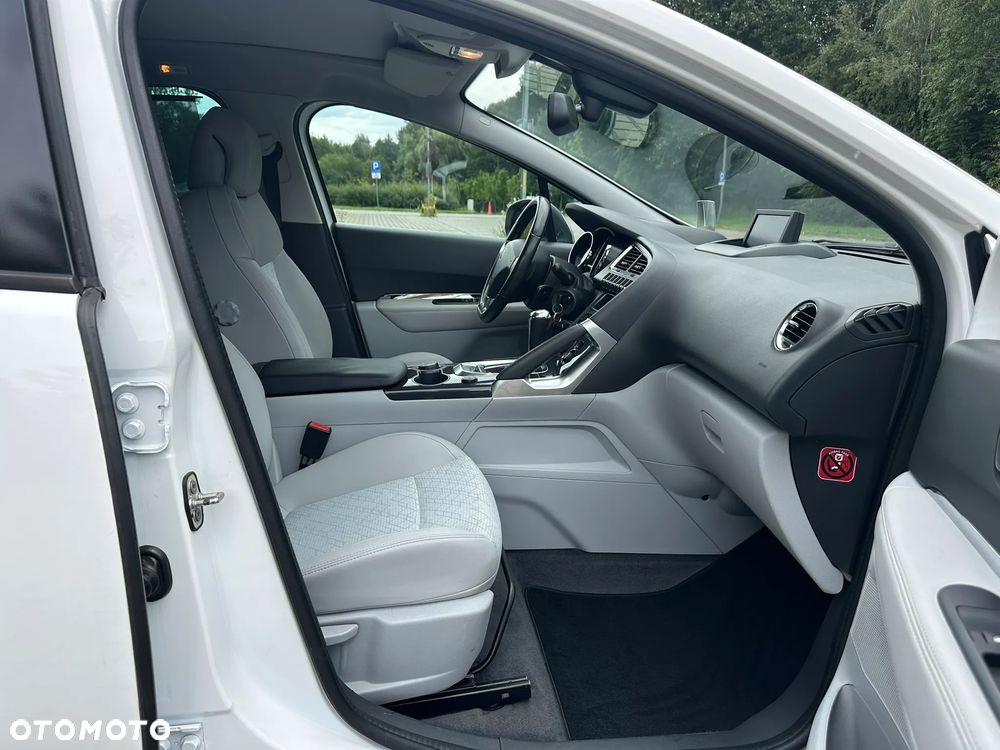 Peugeot 3008 1.6 THP Allure S&S EAT6 - 10