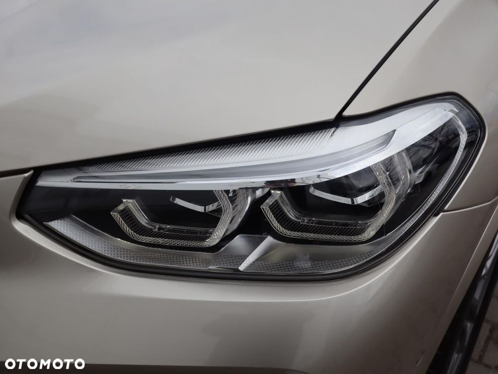BMW X3 - 26