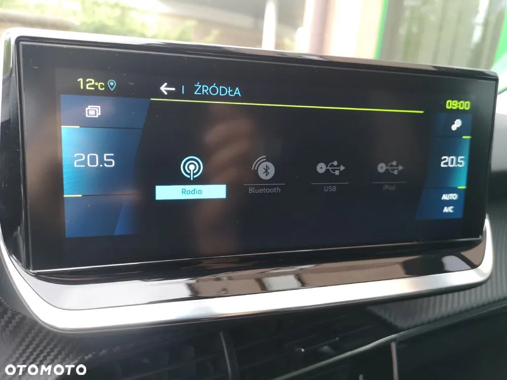 Peugeot 208 Allure - 17