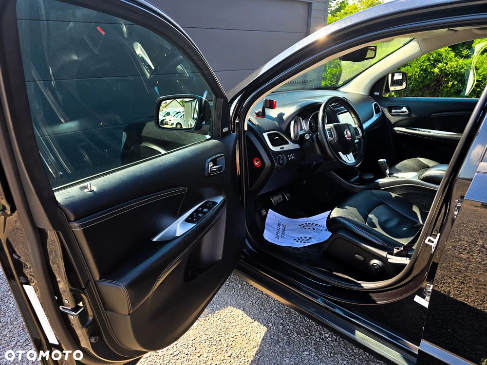 Fiat Freemont 2.0 Multijet Black Code AWD - 12
