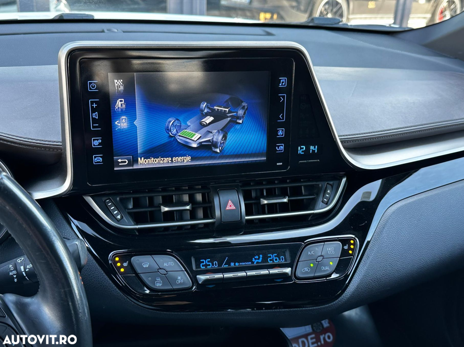 Toyota C-HR - 10