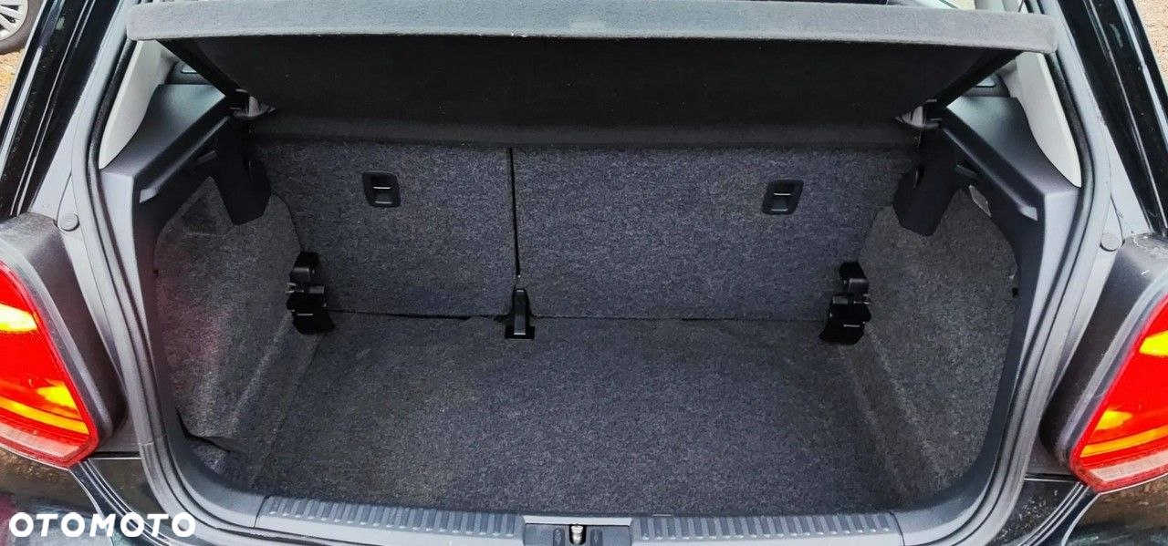 Volkswagen Polo - 9