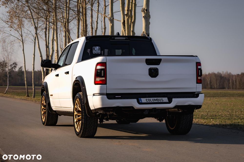 RAM 1500 Crew Cab Shortbed Bighorn - 23