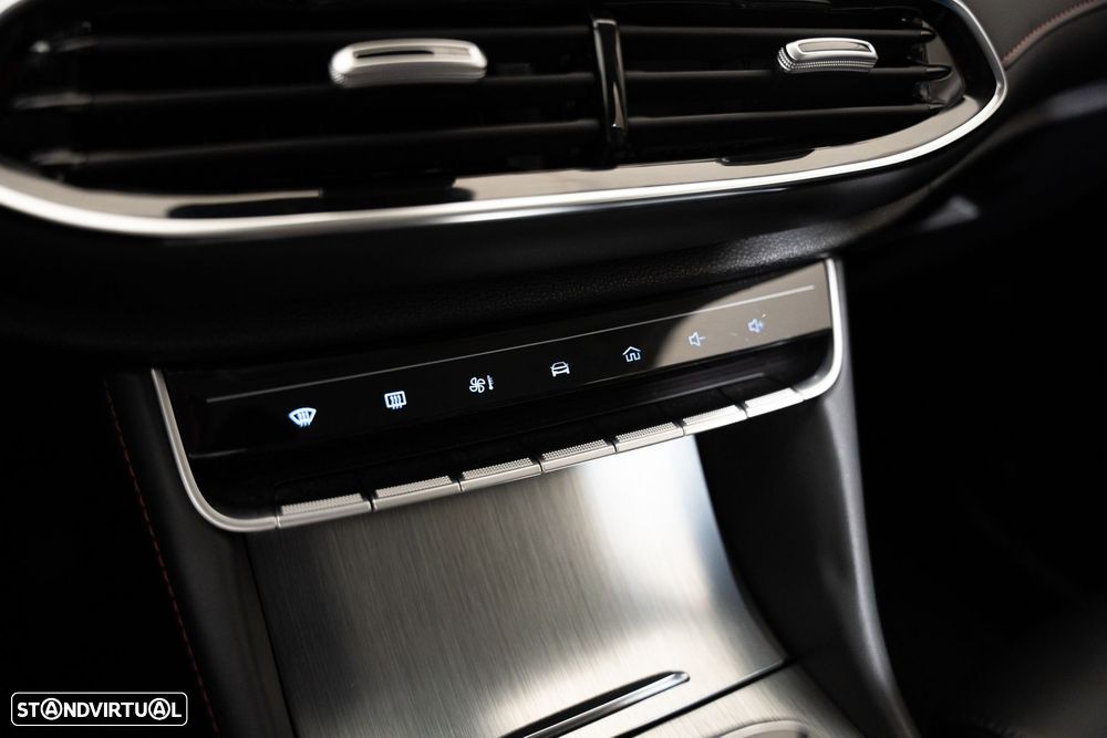 MG EHS 1.5 T-GDI Plug-in Hybrid Luxury - 22