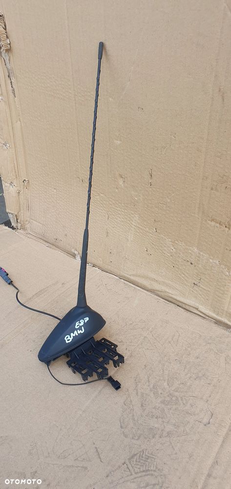 Antena dachowa radia  BMW 1 E81 6925356 - 3