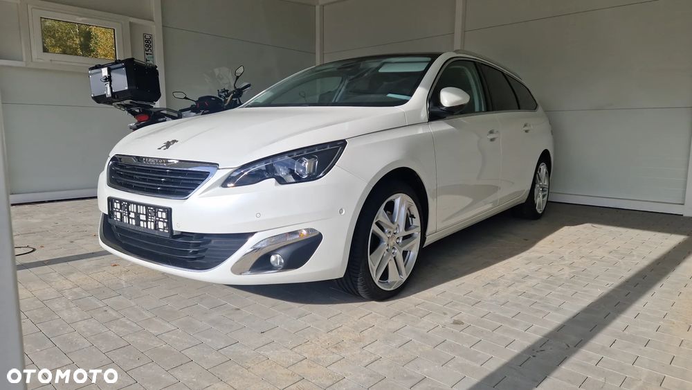 Peugeot 308 BlueHDi FAP 150 EAT6 Stop & Start Allure - 4