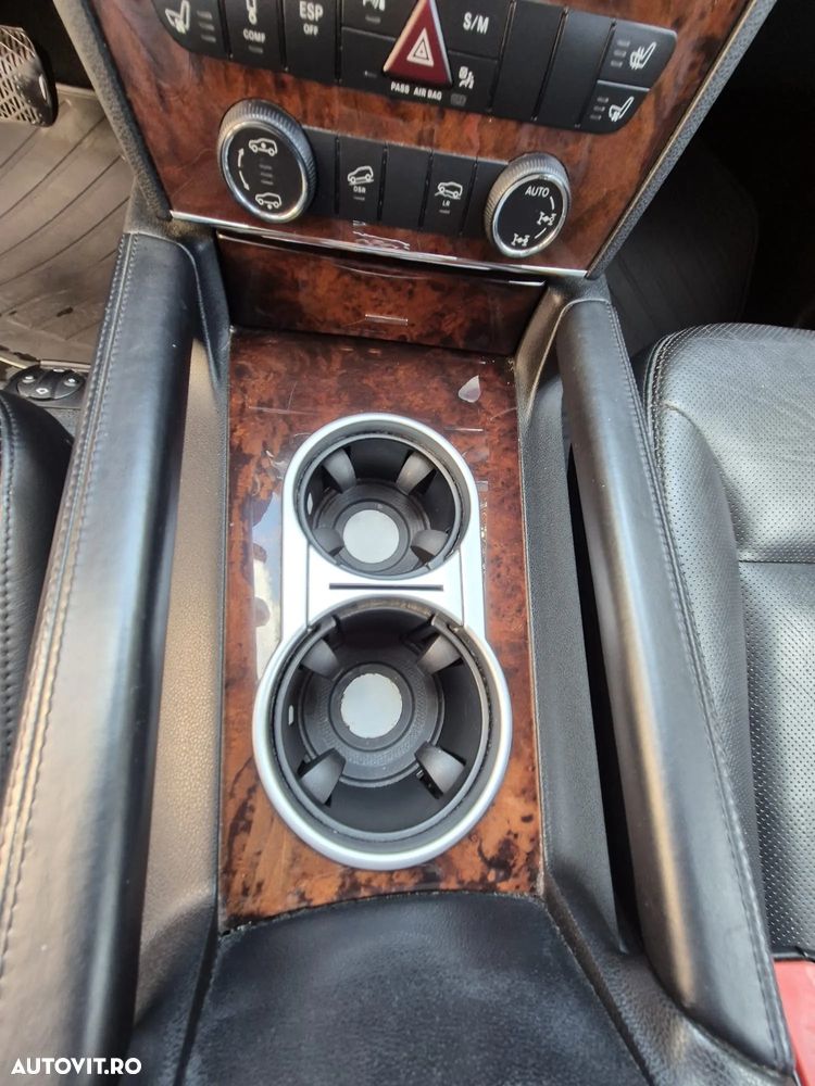 Mercedes-Benz GL - 13