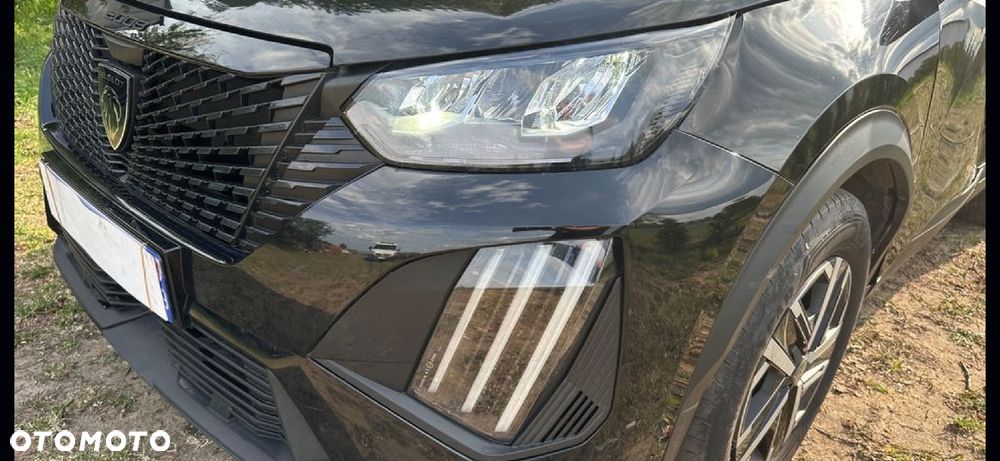 Peugeot 2008 PureTech 130 Allure Pack - 32