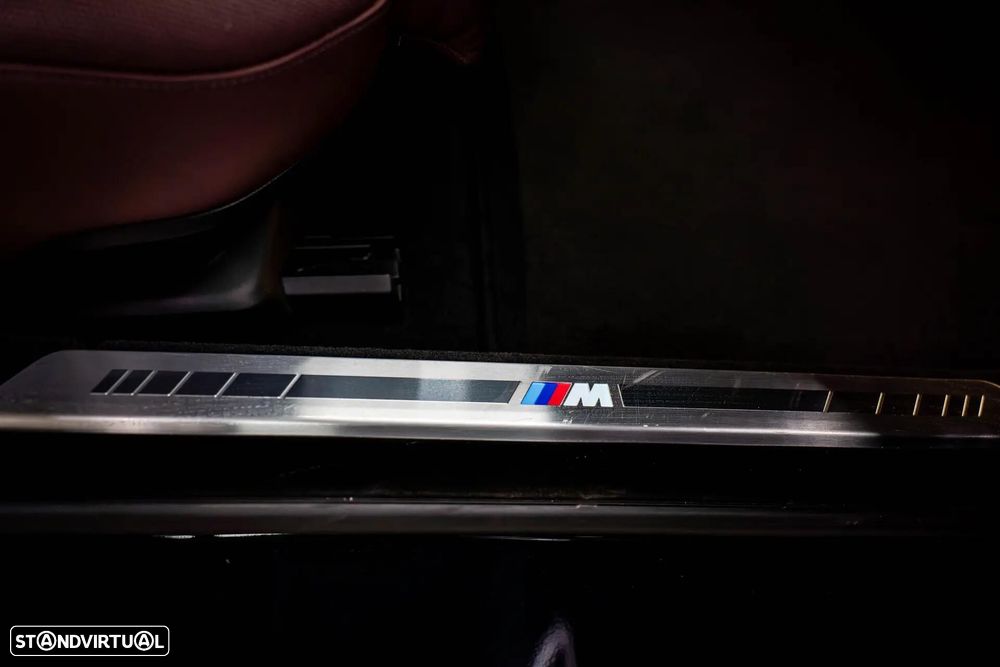 BMW 750 750e xDrive Pack Desportivo M Pro - 19