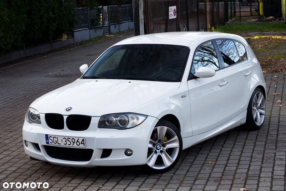 BMW Seria 1 118d Sport Line - 4