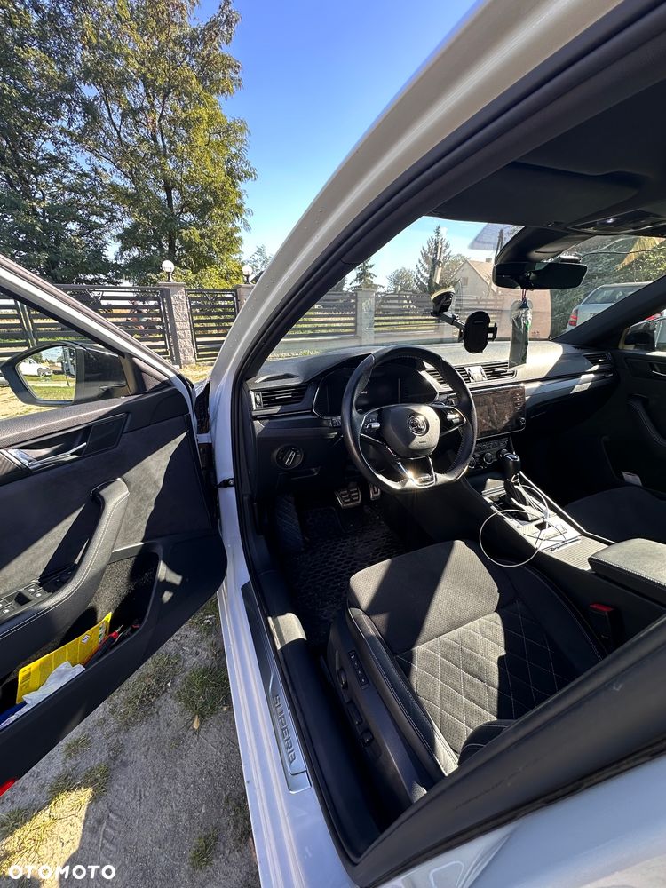 Skoda Superb 2.0 TSI Sportline DSG - 5