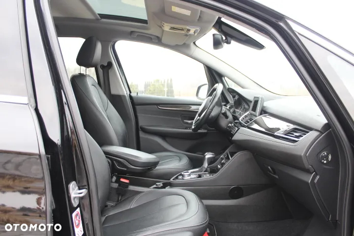 BMW Seria 2 220d Gran Tourer Luxury Line - 23