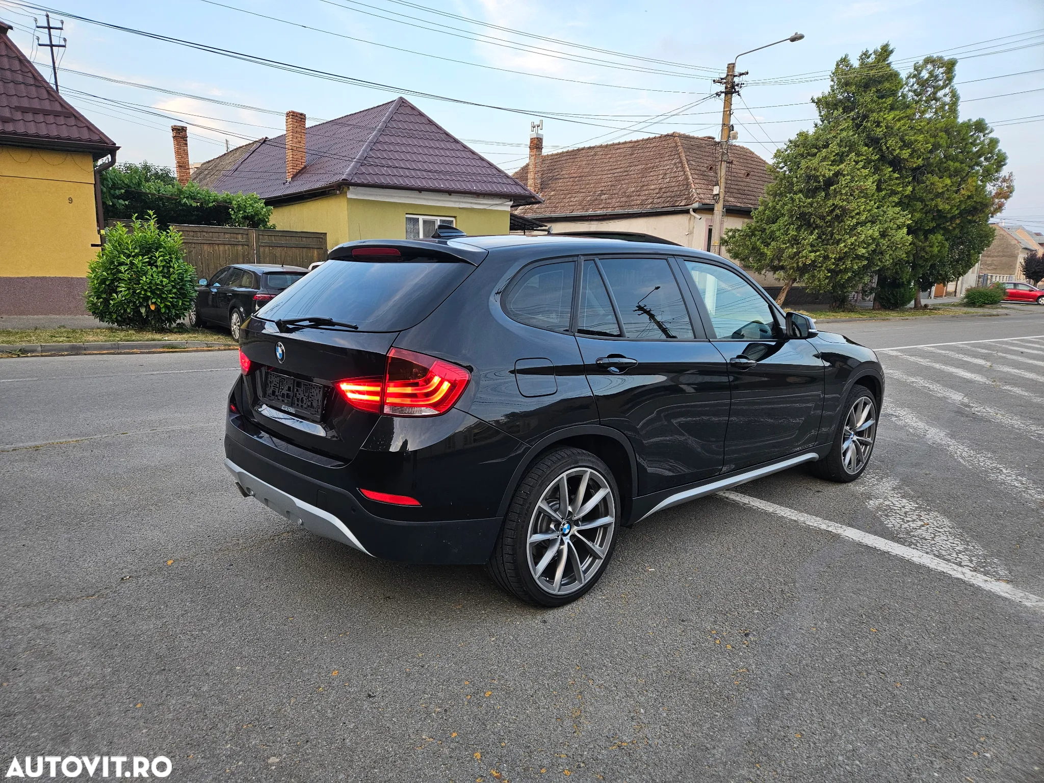 BMW X1 sDrive16d Aut Sport Line - 4