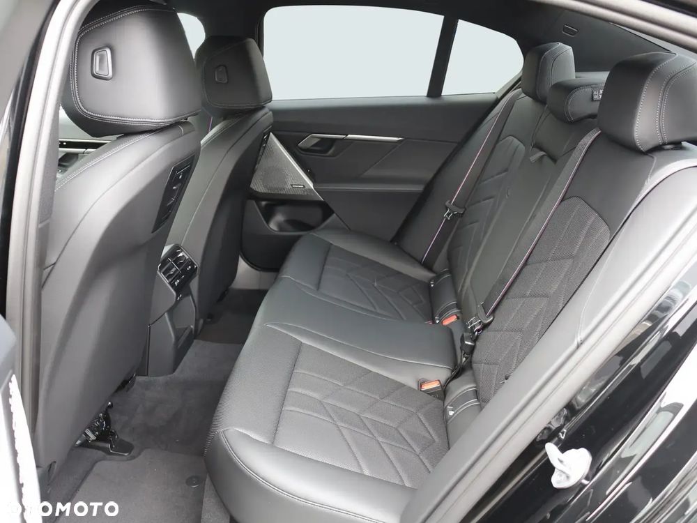 BMW Seria 5 - 12