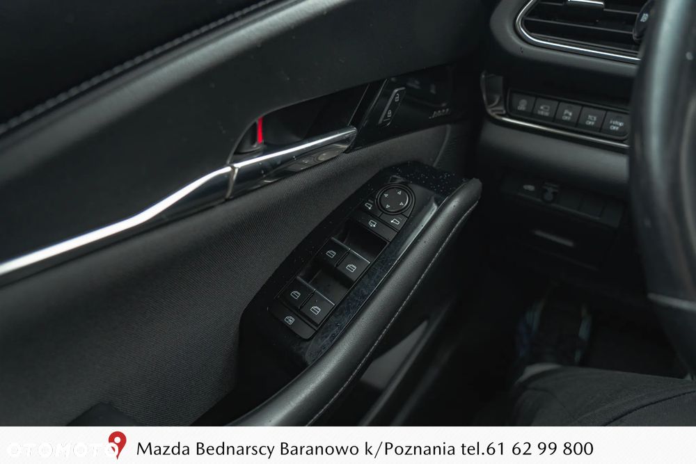 Mazda CX-30 2.0 mHEV Hikari 2WD - 40