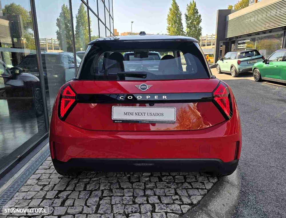 MINI 3 Portas Cooper E Classic L - 8