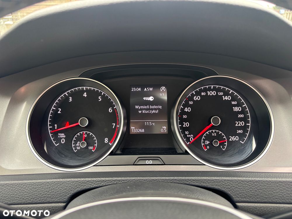 Volkswagen Golf 1.4 TSI ACT BlueMotion Technology DSG Highline - 20