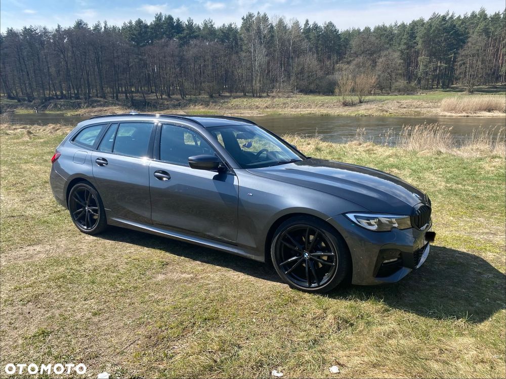 BMW Seria 3 318i - 1