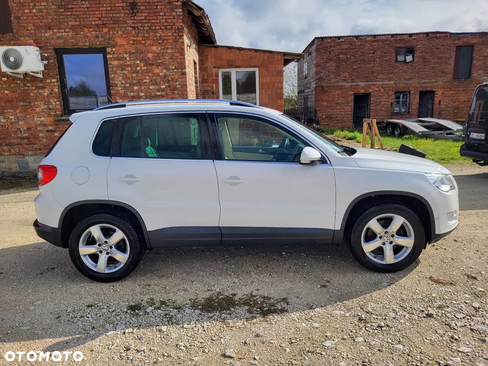 Volkswagen Tiguan - 6