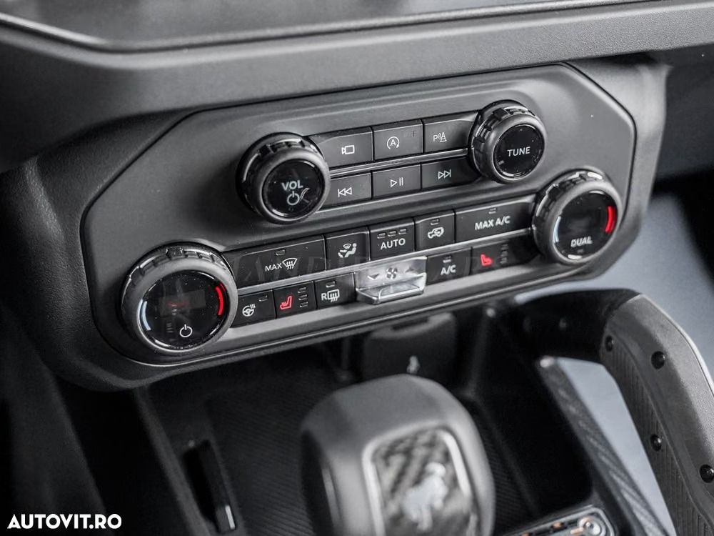 Ford Bronco 2.7 EcoBoost V6 Badlands - 24
