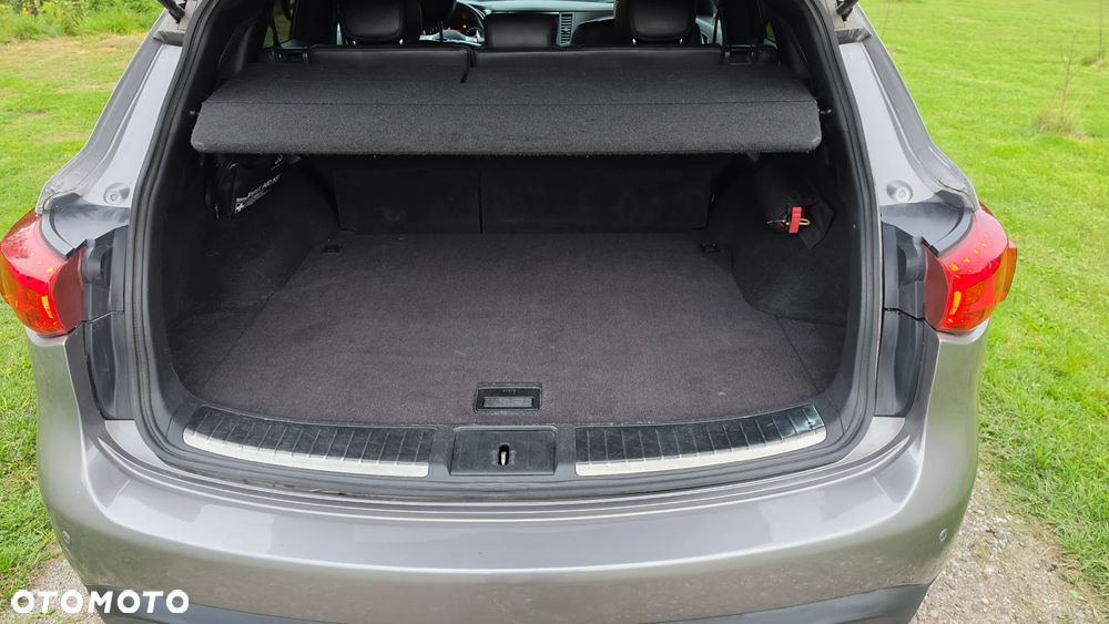 Infiniti FX FX37 S Premium - 8