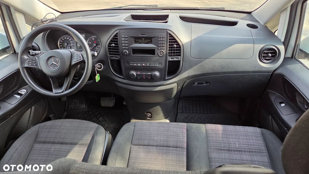 Mercedes-Benz Vito - 10