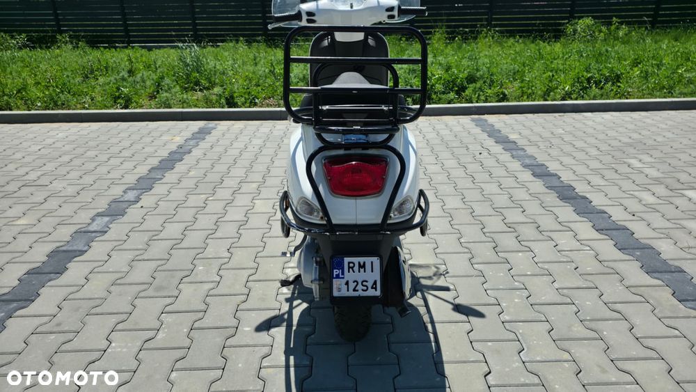Piaggio Vespa - 6