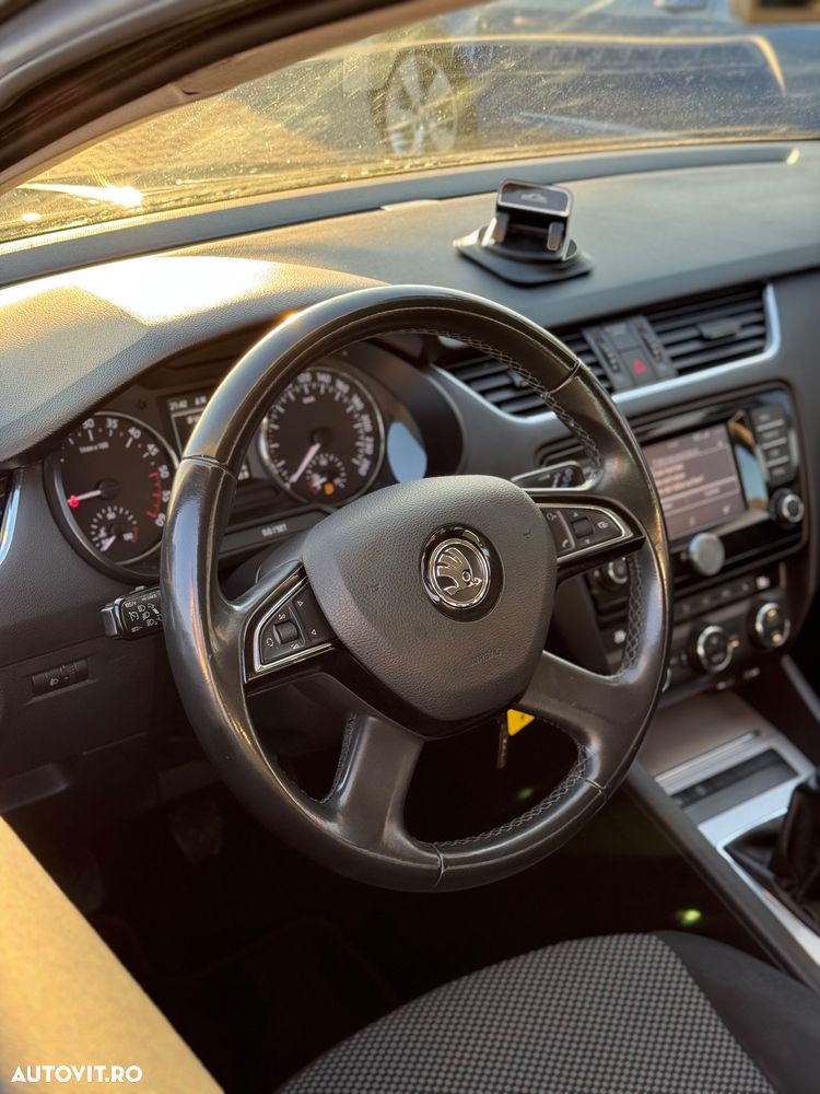 Skoda Octavia - 7