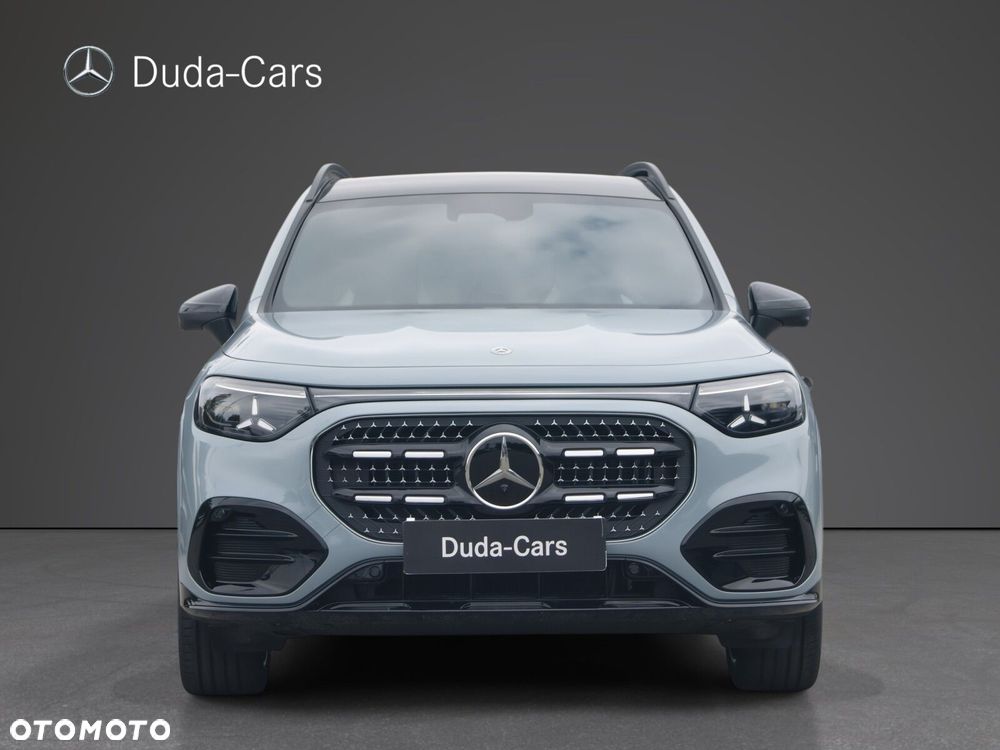 Mercedes-Benz GLB - 8