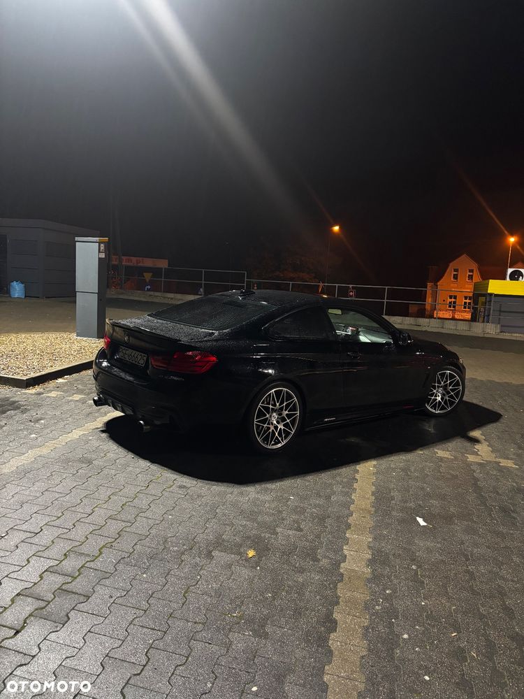 BMW Seria 4 435i Coupe M Sport - 3