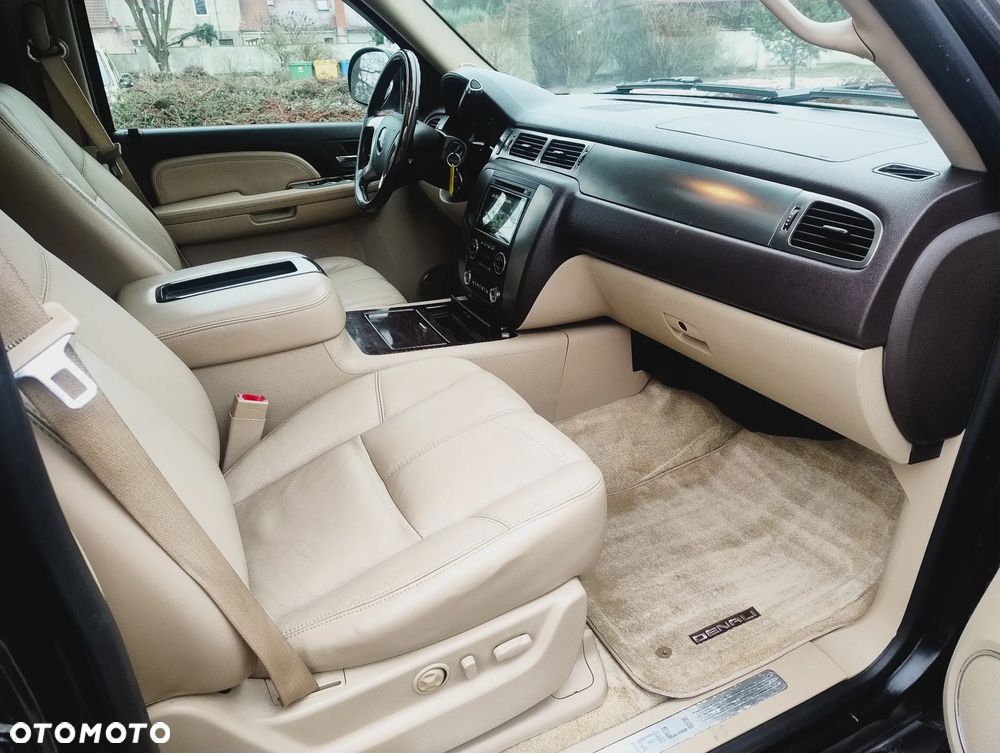 GMC Yukon Denali 6.2 - 17