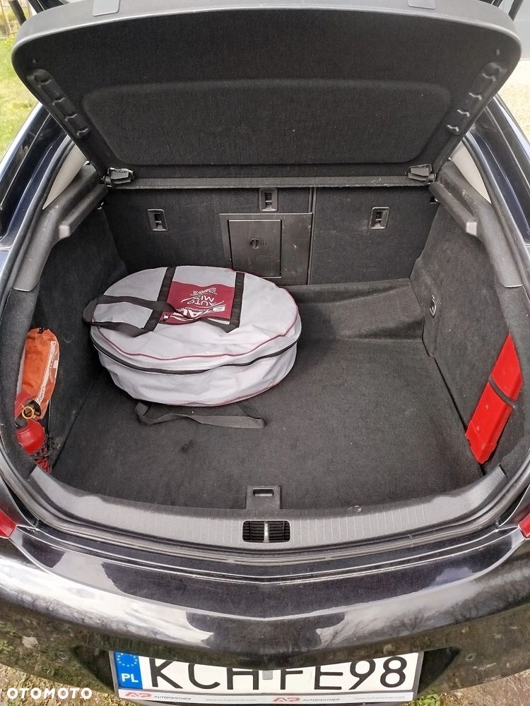 Opel Insignia 1.8 Cosmo - 25