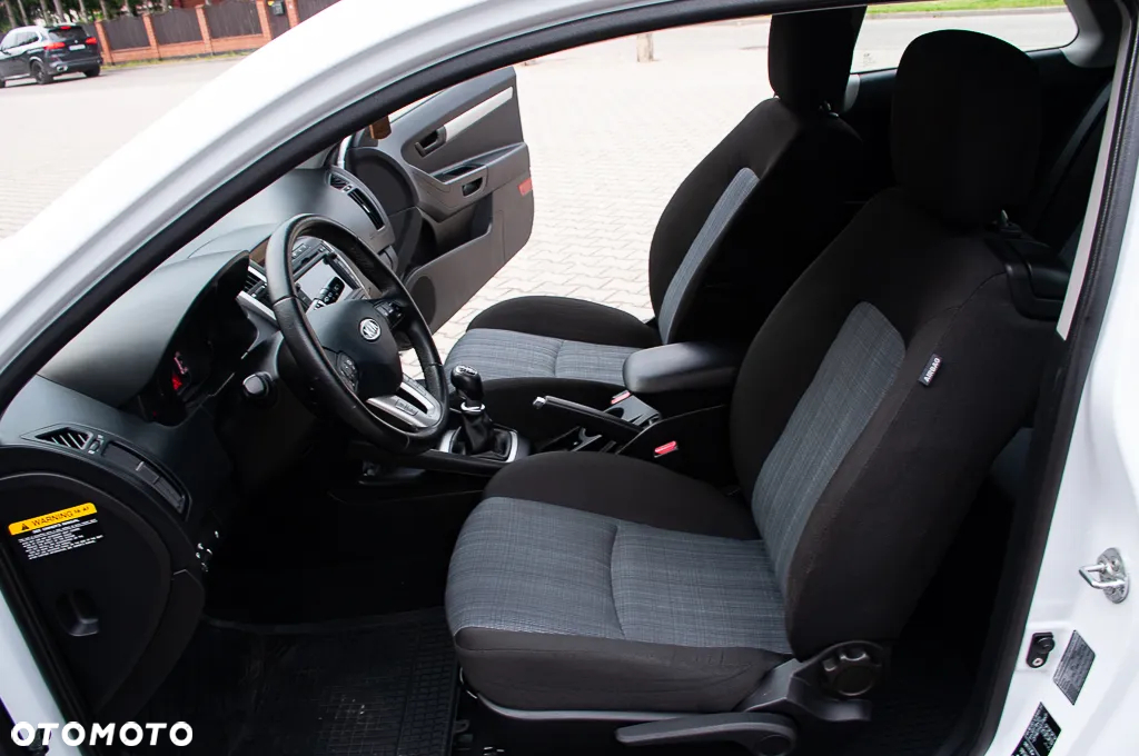 Kia ProCeed pro Ceed 1.4 CVVT Dream-Team Edition - 23