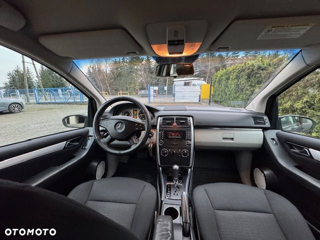 Mercedes-Benz Klasa B - 18