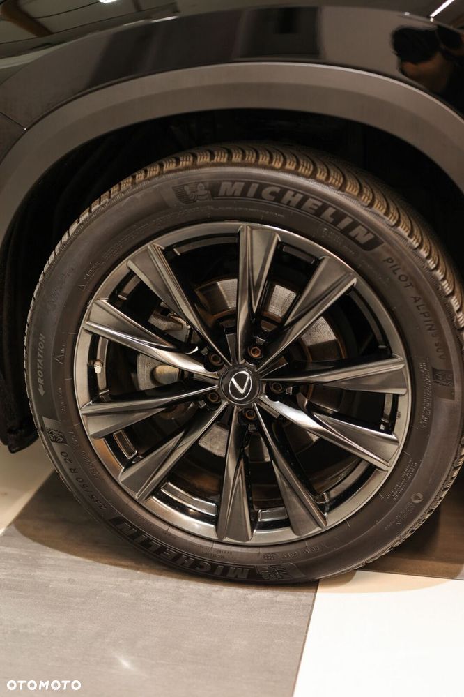 Lexus NX 350h F Sport AWD - 29