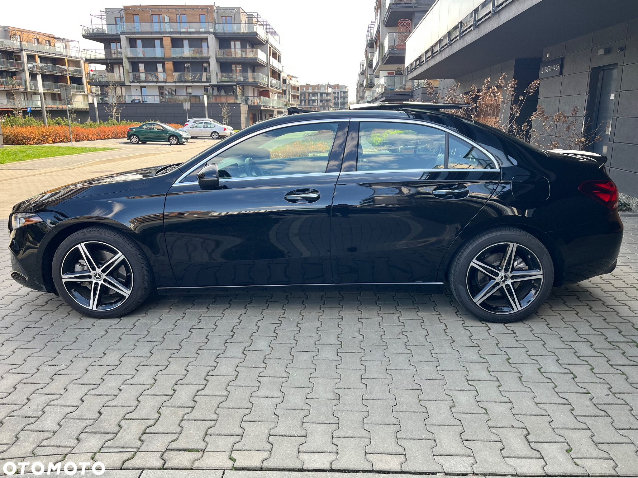 Mercedes-Benz Klasa A 220 4-Matic Progressive 7G-DCT - 4