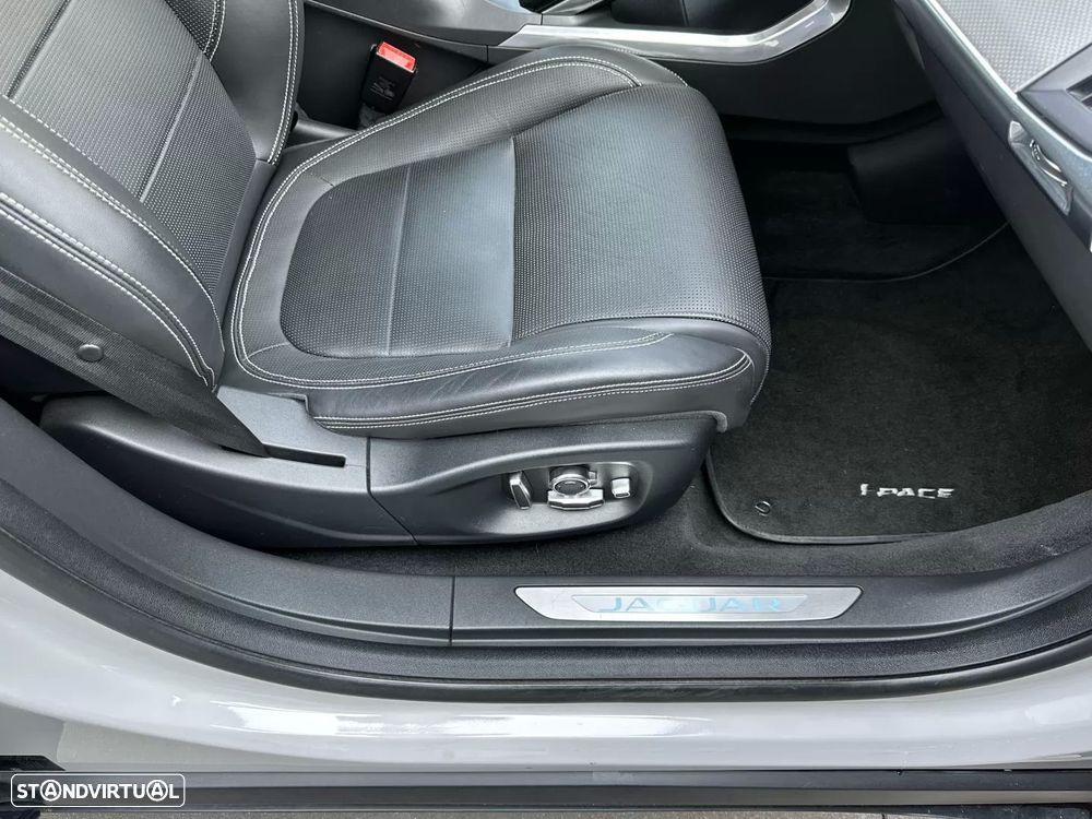 Jaguar I-Pace EV400 AWD R-DYNAMIC HSE - 54