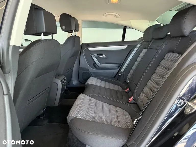 Volkswagen CC 2.0 TDI BlueMotion Technology - 25